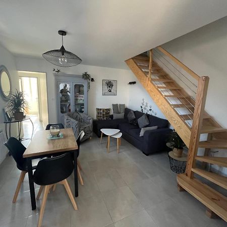 רושפור Maison Chaleureuse Avec Terrasse Privative Proche De La Gare Et Du Centre-Ville מראה חיצוני תמונה