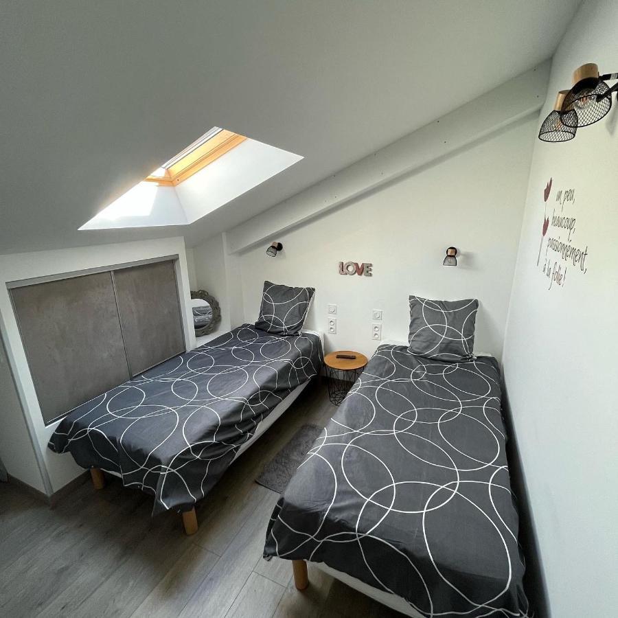 רושפור Maison Chaleureuse Avec Terrasse Privative Proche De La Gare Et Du Centre-Ville מראה חיצוני תמונה