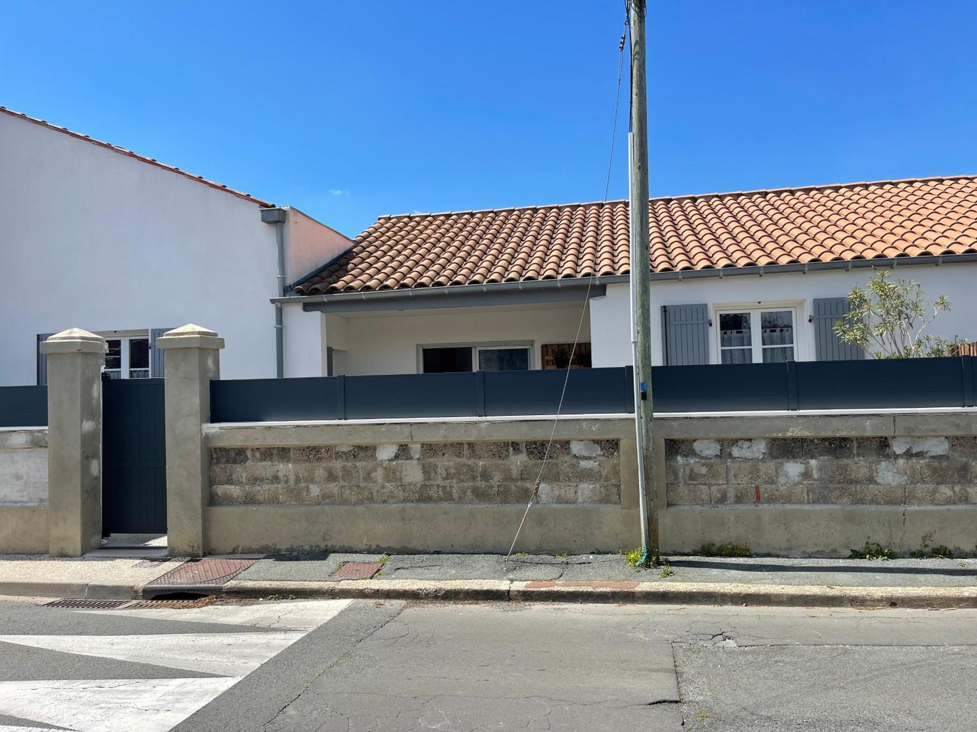 רושפור Maison Chaleureuse Avec Terrasse Privative Proche De La Gare Et Du Centre-Ville מראה חיצוני תמונה